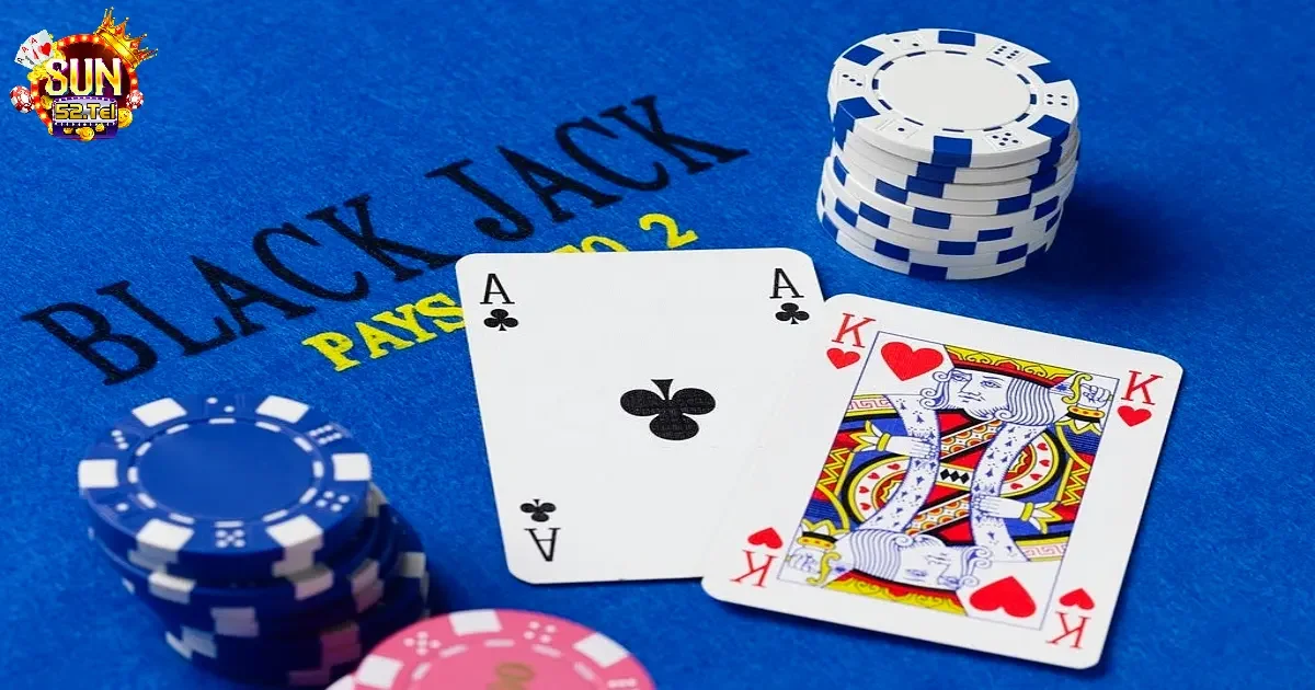 Cách chơi Blackjack với quy tắc rút bài cơ bản